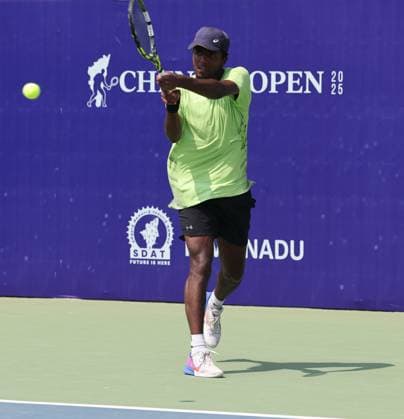 Chennai Open 2025: Elias YMER (SWE) vs Rio NOGUCHI (JPN) Elias YMER (SWE) won by 6-2, 6-3 Elias YMER (SWE) in action Chennai SDAT Stadium INDIA Copyright: xSeshadrixSukumarx