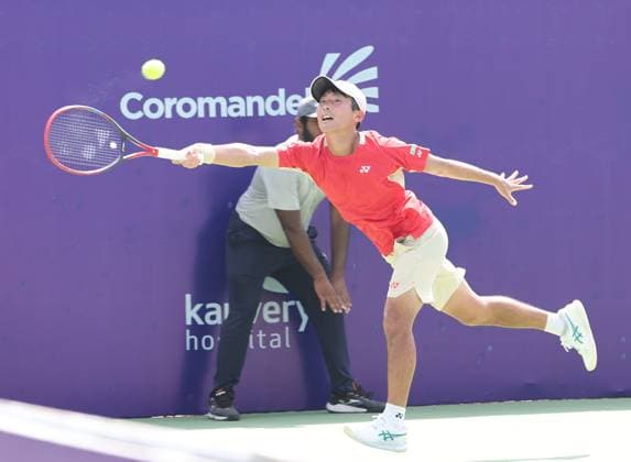 Chennai Open 2025: Elias YMER (SWE) vs Rio NOGUCHI (JPN) Elias YMER (SWE) won by 6-2, 6-3 Rio NOGUCHI (JPN) in action Chennai SDAT Stadium INDIA Copyright: xSeshadrixSukumarx