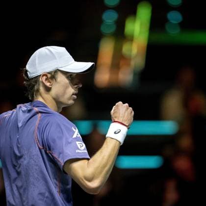 ROTTERDAM - Alex de Minaur (AUS) in action against Daniel Altmaier (GER)vop the fifth day of the ABN AMRO Open tennis tournament in Ahoy. ANP SANDER KING ABN AMRO Open - Day Five 2025 xVIxANPxSportx xxANPxIVx 519328676 originalFilename: 519328676.jpg