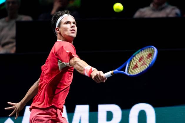 Sport Bilder des Tages 2025-02-07 ABN AMRO Open Day Five ROTTERDAM, NETHERLANDS - FEBRUARY 7: Daniel Altmaier of Germany in action during Day Five of the ABN AMRO Open at Rotterdam Ahoy on February 7, 2025 in Rotterdam, Netherlands. (Photo by Joris Verwijst BSR Agency) Rotterdam Netherlands Content not available for redistribution in The Netherlands directly or indirectly through any third parties. Copyright: xBSRxAgencyx
