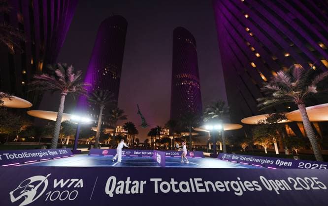 Qatar TotalEnergies Open 2025 Aryna Sabalenka BLR , Iga Swiatek POL Photostunt in Lusail