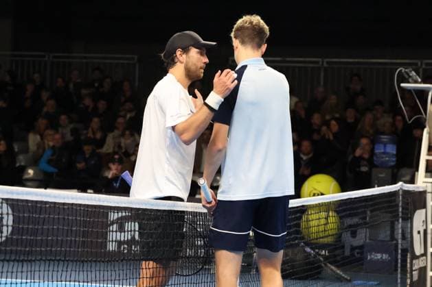 TENNIS : Play In Challenger Lille 2025 - ATP, Tennis Herren 125 Challenger Tour - 07 02 2025 Lucas POUILLE (France) et Alexander BLOCKX (Belgique) au Play In Challenger Lille 2025, ATP 125 Challenger Tour, le 7 fÃ vrier 2025  Copyright: xLaurentxSANSONx xPsnewZx