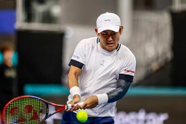 February 7, 2025, Frisco, Texas, USA: YOSHIHITO NISHIOKA (JPN) in action against Yoshihito Nishioka (JPN) during the quarterfinals of the ATP, Tennis Herren Dallas Open at Ford Center at The Star. RUUD wins 7:5, 3:2 after NISHIOKA retired. Frisco USA - ZUMAf180 20250207_zsp_f180_027 Copyright: xMarkxFannx