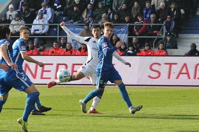 08 02 2025 Soccer Season 2024 2025 2 Soccer Bundesliga 21 Matchday 1 FC Magdeburg FCM 1 FC Nuremberg FCN Club Sportfoto Zink DaMa xdaxmax DFL regulations prohibit any use of photographs as image sequences and or quasi video only for editorial use Goal Goal shot to 1 3 Goal scorer Jens Castrop 17, 1 FC Nuremberg FCN deflected ball by Jean Hugonet 24, 1 FC Magdeburg FCM vs Dominik Reimann 1, 1 FC Magdeburg FCM