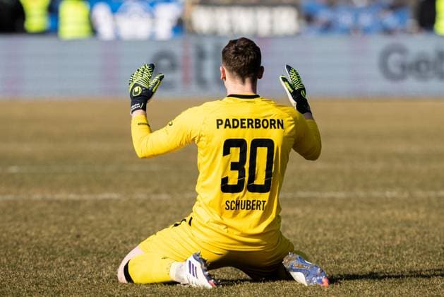 Soccer Men 2 Bundesliga 21 Matchday Season 2024 2025 SSV Ulm 1846 Football vs SC Paderborn 1907 08 02 2025 30 Markus Schubert SC Paderborn after missed goal chance of SC Paderborn DFL regulations prohibit any use of photographs as image sequences and or quasi video Ulm Donaustadion Baden Württemberg Germany