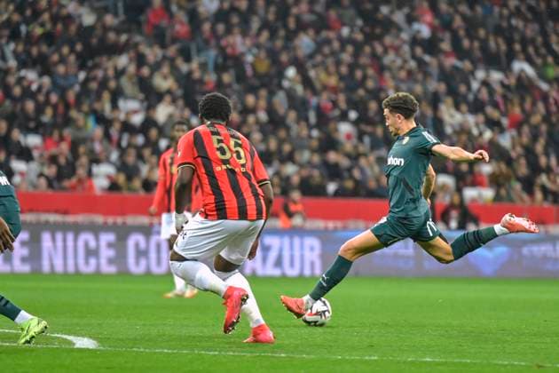 FOOTBALL : OGC Nice vs RC Lens - ligue 1 - 8 02 25 RC Lens s 23 Neil El Aynaoui shoots during the French L1 football match between Nice (OGC Nice) and Lens (RC Lens) at Allianz Riviera Stadium of Nice, south France, on February 8, 2025. NICEFrance  Copyright: xfredxDIDES psnewzx