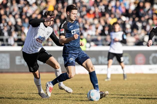 Soccer Men 2 Bundesliga 21 Matchday Season 2024 2025 SSV Ulm 1846 Football vs SC Paderborn 1907 08 02 2025 DFL regulations prohibit any use of photographs as image sequences and or quasi video Ulm Donaustadion Baden Württemberg Germany