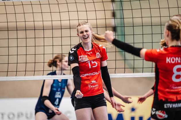 Volleyball Women Season 2024 2025 2 Volleyball Bundesliga Women Pro ETV Hamburg vs VCO Dresden 08 02 2025 Alexa Sophie Thaden 15, ETV Hamburg jubelt Hamburg Lokstedter Steindamm 52 Hamburg Germany