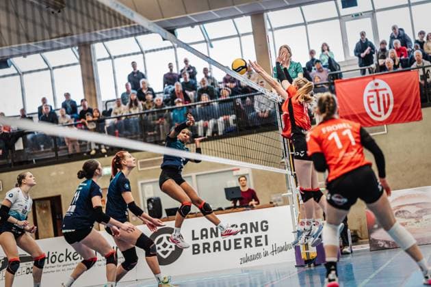 Volleyball Women Season 2024 2025 2 Volleyball Bundesliga Women Pro ETV Hamburg vs VCO Dresden 08 02 2025 Sally Marie Marong 1, VCO Dresden on the attack Hamburg Lokstedter Steindamm 52 Hamburg Germany
