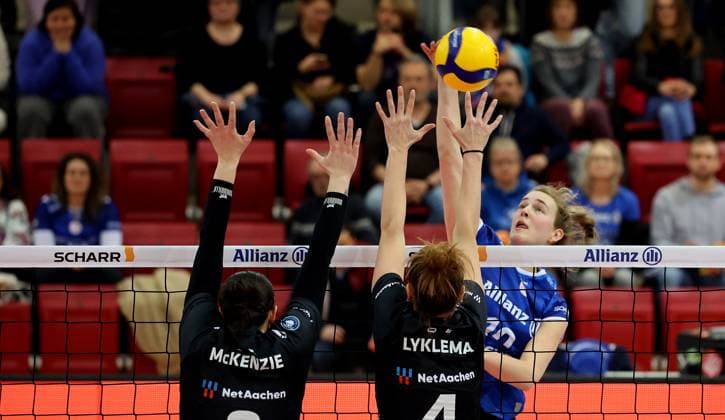Stuttgart , Volleyball Bundesliga Women, Allianz MTV Stuttgart vs Ladies in Black Aachen , right Jolien Knollema Stgt