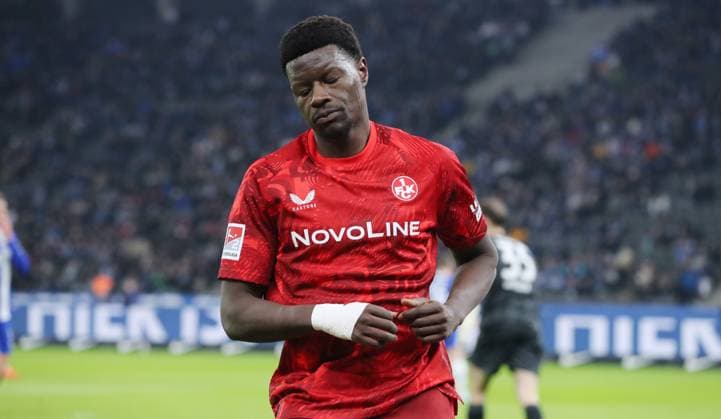 Ragnar Ache disappointed after missed goal chance Disappointment Sport Football Soccer DFL 2 Bundesliga Men 21 Matchday Season 2024 2025 08 02 2025 Hertha BSC Berlin vs 1 FC Kaiserslautern FCK DFL regulations prohibit any use of photographs as image sequences and or quasi video