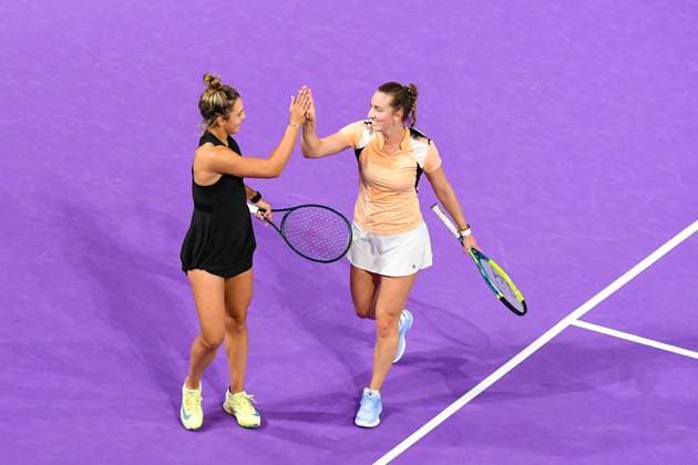 Transylvania Open 2025 - WTA, Tennis Damen 250 Tournament - Day 6 - Semi-finals Jaqueline Cristian and Angelica Moratelli compete in the semi-finals of the Transylvania Open 2025, a WTA250 Tournament, at BT Arena in Cluj-Napoca, Romania, on February 8, 2025 Cluj-Napoca Romania  Copyright: xFlaviuxBuboix originalFilename:buboi-notitle250208_npr7P.jpg