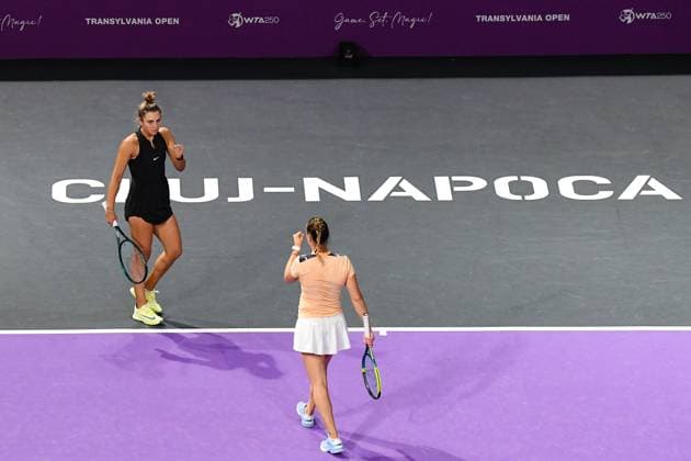 Transylvania Open 2025 - WTA, Tennis Damen 250 Tournament - Day 6 - Semi-finals Jaqueline Cristian and Angelica Moratelli compete in the semi-finals of the Transylvania Open 2025, a WTA250 Tournament, at BT Arena in Cluj-Napoca, Romania, on February 8, 2025 Cluj-Napoca Romania  Copyright: xFlaviuxBuboix originalFilename:buboi-notitle250208_npnec.jpg
