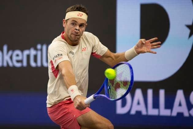 February 8, 2025, Frisco, Texas, USA: CASPER RUUD (NOR) returns with a backhand in a singles semifinal match against JAUME MUNAR (ESP) during day eight of the 2025 Dallas Open at the Star in Frisco, TX. CASPER RUUD (NOR) defeated JAUME MUNAR (ESP), 6:2, 2:6: 7:6. Frisco USA - ZUMAh193 20250208_zsp_h193_036 Copyright: xDanielxMcGregor-Huyerx