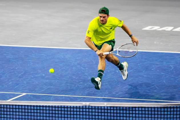 February 8, 2025, Frisco, Texas, USA: TOMMY PAUL (USA) in action against Denis Shapovalov (CAN) during the semifinals of the ATP, Tennis Herren Dallas Open at Ford Center at The Star. SHAPOVALOV wins 7:5, 6:3. Frisco USA - ZUMAf180 20250208_zsp_f180_022 Copyright: xMarkxFannx