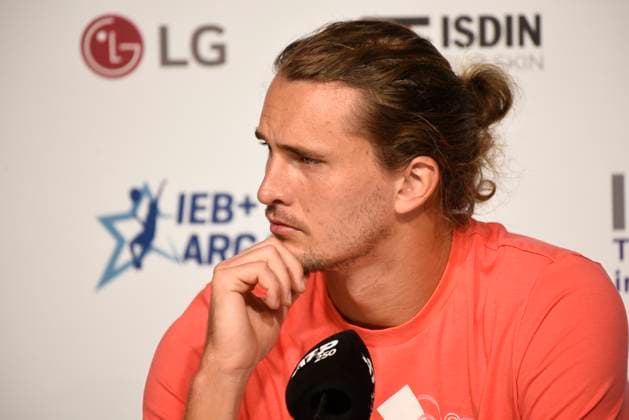 Alexander Zverev Alexander Zverev holds a press conference, PK, Pressekonferenz at the start of the Argentina Open tournament in Buenos Aires, Argentina, on February 8. buenos aires Buenos Aires Argentina  Copyright: xMarinaxEspechex originalFilename:espeche-notitle250208_npuqn.jpg