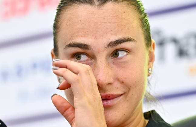 Aryna Sabalenka of Belarus press conference, PK, Pressekonferenz Aryna Sabalenka of Belarus talks to the media during a press conference ahead of the WTA, Tennis Damen Qatar TotalEnergies Open 2025 tennis tournament at the Khalifa International Tennis Complex in Doha, Qatar, on February 09, 2025. DOHA Qatar Copyright: xNoushadxThekkayilx