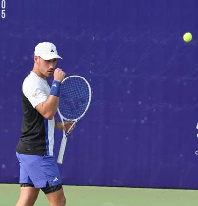 Chennai Open 2025: Singles Finals : Elias YMER (SWE) vs Kyrian JACQUET (FRA) Kyrian JACQUET (FRA) leading as of now Kyrian JACQUET (FRA) in action Kyrian JACQUET (FRA) won by 7-6(!) & 6-4 Chennai SDAT Stadium INDIA Copyright: xSeshadrixSukumarx