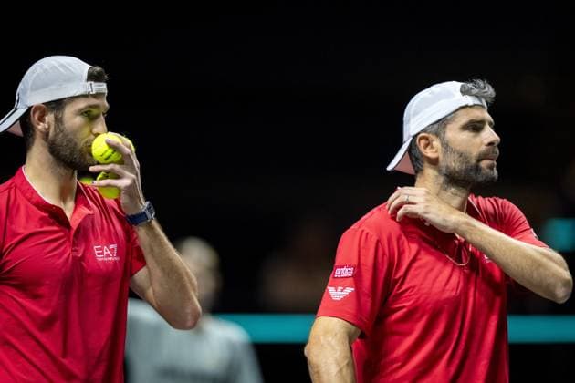 ROTTERDAM - Simone Bolelli (ITA) and Andrea Vavassori (ITA) in action against Sander Gille (BEL) and Jan Zielinski (POL) during the final doubles match on the seventh day of the ABN AMRO Open tennis tournament in Ahoy. ANP SANDER KING ABN AMRO Open - Day Seven 2025 xVIxANPxSportx xxANPxIVx 519515859 originalFilename: 519515859.jpg