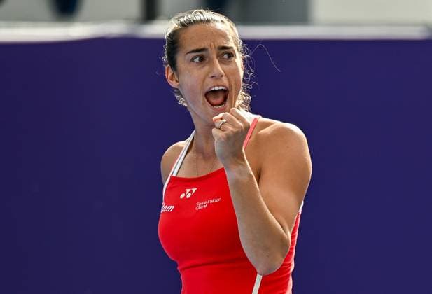 WTA, Tennis Damen QATAR OPEN TENNIS TOURNAMENT FIRST ROUND Caroline Garcia of France reacts during 1st round match against Yue Yuan of China during the WTA Qatar TotalEnergies Open 2025 tennis tournament at the Khalifa International Tennis Complex in Doha, Qatar, on February 09, 2025. Copyright: xNOUSHADx