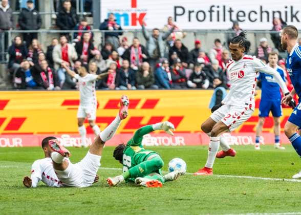Köln, RheinEnergieStadion, 07 01 2025 Damion Downs of Koeln scores the 1 0 goal during the 2 Bundesliga 1 FC Köln vs FC Schalke 04