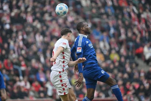 Pape Meissa Ba FC Schalke 04 , Eric Martel 1 FC Koeln , v re 09 02 2025, Soccer 2 Bundesliga, 21 Matchday, Season 2024 2025 1 FC Köln FC Schalke 04 Koeln Rhein Energie Stadion Nordrhein Westfalen Germany Team2