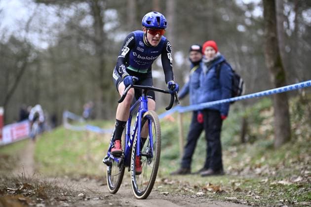 Radsport, Cyclocross, Krawatencross in Lille Dutch Lucinda Brand pictured in action during the women s elite race of the Krawatencross cyclocross in Lille, stage 7 (out of 8) in the X2O Trofee Veldrijden competition, Sunday 09 February 2025. JASPERxJACOBS  x112073102x