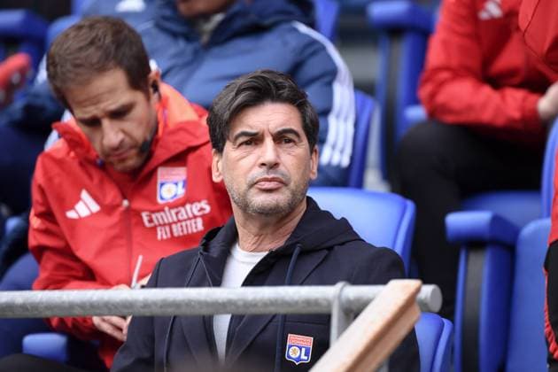 Olympique Lyonnais v Stade de Reims - Ligue 1 McDonald s 2024 2025 Paulo FONSECA (Entraineur Lyon OL) during the Ligue 1 McDonald s match between Lyon and Reims at Groupama Stadium on February 9, 2025 in Lyon, France. Lyon France  Copyright: xFEPx 776279736