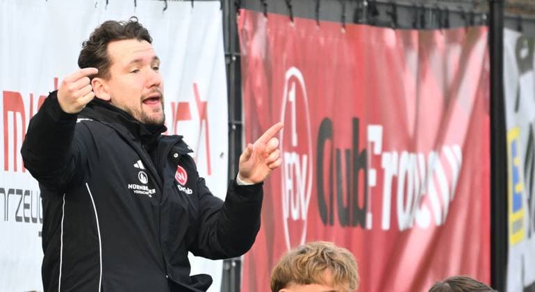 09 02 2025 Soccer Season 2024 2025 2 Women Soccer Bundesliga 14 Matchday 1 FC Nürnberg FCN Club Clubfrauen FC Ingolstadt 04 FCI Sportfoto Zink xwoxzix Thomas Oostendorp Coach 1 FC Nürnberg FCN