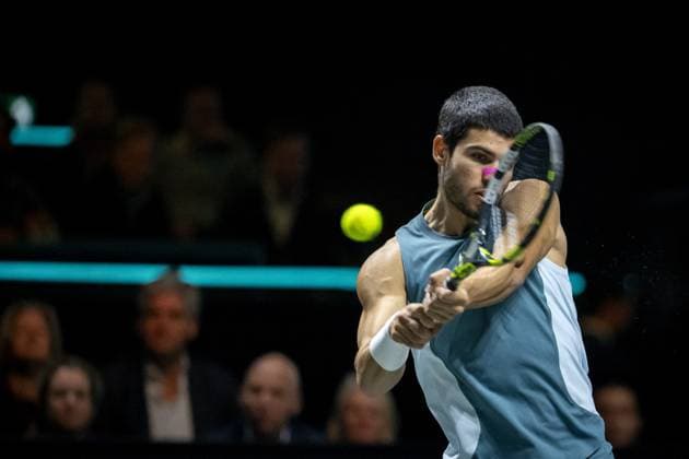 ROTTERDAM - Carlos Alcaraz (ESP) in action against Alex de Minaur (AUS) during the final on the seventh day of the ABN AMRO Open tennis tournament in Ahoy. ANP SANDER KING ABN AMRO Open - Day Seven 2025 xVIxANPxSportx xxANPxIVx 519527263 originalFilename: 519527263.jpg