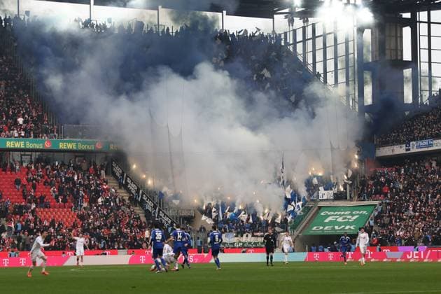 GER, 2 FBL, 1 FC Koeln vs FC Schalke 04 09 02 2025, Rheinenergie Stadion, Koeln, GER, 2 FBL, 1 FC Koeln vs FC Schalke 04, in the picture Schalke fans sending off pyrotechnics nordphotoxGmbHx xMeuter nph00351