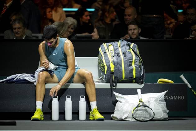 ROTTERDAM - Carlos Alcaraz (ESP) in action against Alex de Minaur (AUS) during the final on the seventh day of the ABN AMRO Open tennis tournament in Ahoy. ANP SANDER KING ABN AMRO Open - Day Seven 2025 xVIxANPxSportx xxANPxIVx 519532950 originalFilename: 519532950.jpg