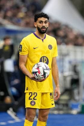 Fußball, AJ Auxerre - FC Toulouse AJ Auxerre v Toulouse FC - Ligue 1 McDonald s 2024 2025 22 Rafik MESSALI (tfc) during the Ligue 1 McDonald s match between Auxerre and Toulouse at Stade Abbe Deschamps on February 9, 2025 in Auxerre, France. Auxerre France  Copyright: xFEPx 776279859