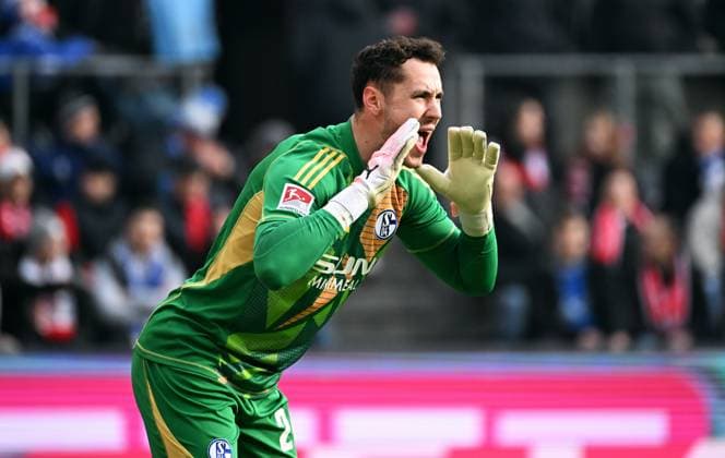 Football, Bundesliga, Germany, Men, Season 2024 2025, Matchday 21, Rhein Energie Stadion Köln, 1 FC Köln FC Schalke 04 1 0 Justin Heekeren S04 Action, Single image