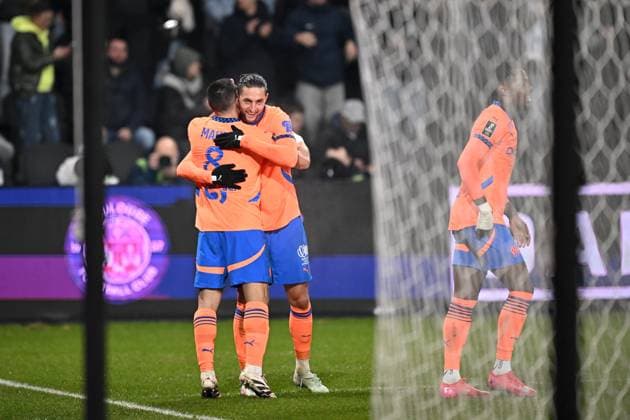 Angers SCO v Olympique de Marseille - Ligue 1 McDonald s 2024 2025 25 Adrien RABIOT (om) during the Ligue 1 McDonald s match between Angers and Marseille at Stade Raymond Kopa on February 9, 2025 in Angers, France. Angers France  Copyright: xFEPx 776279730