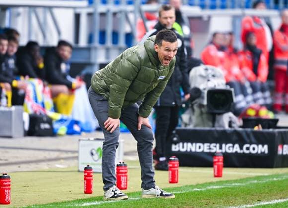Coach Christian Eichner Karlsruher SC shouts during the 2 Bundesliga match between Karlsruher SC and Eintracht Braunschweig at BBBank Wildpark on February 09, 2025 in Karlsruhe, Germany Photo by Silas Schueller De Fodi Images Coach Christian Eichner Karlsruher SC shouts during the 2 Bundesliga match between Karlsruher SC and Eintracht Braunschweig at BBBank Wildpark on February 9, 2025 in Karlsruhe, Germany Photo by Silas Schueller De Fodi Images DFB DFL REGULATIONS PROHIBIT ANY USE OF PHOTOGRAPHS AS IMAGE SEQUENCES AND OR QUASI VIDEO Photo by Silas Schueller DeFodi Images Defodi 738 738 KSCBRA 20250209 220 Defodi-738 DFB DFL REGULATIONS PROHIBIT ANY USE OF PHOTOGRAPHS AS IMAGE SEQUENCES AND OR QUASI-VIDEO.