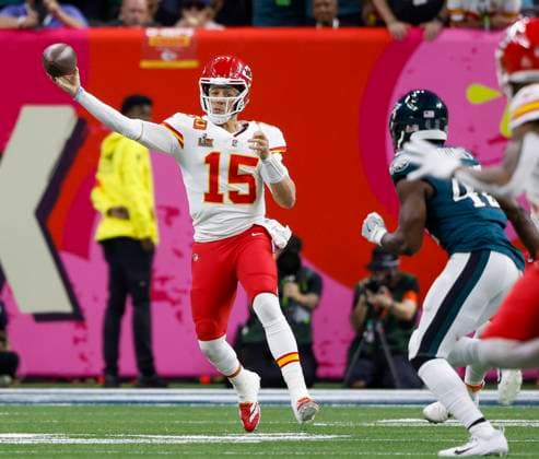 Kansas City Chiefs quarterback Patrick Mahomes (15) throws an interception to Philadelphia Eagles cornerback Cooper DeJean during the second quarter of Super Bowl LIX at Caesars Superdome in New Orleans on Sunday, February 9, 2025.  SBP20250209144 JOHNNYxANGELILLO