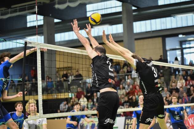 Block, Moritz Rauber TV Rottenburg, 02 , Jan Huber TV Rottenburg, 03 TV Rottenburg vs Volley YoungStars Friedrichshafen, Volleyball, 2 Bundesliga Sued, 18 Matchday, Season 2024 2025, 09 02 2025, TV Rottenburg vs Volley YoungStars Friedrichshafen, Volleyball, 2 Bundesliga Sued, 18 Matchday, Season 2024 2025, 09 02 2025 Rottenburg Copyright: xEibner-Pressefoto RalphxKunzex EP_RKE