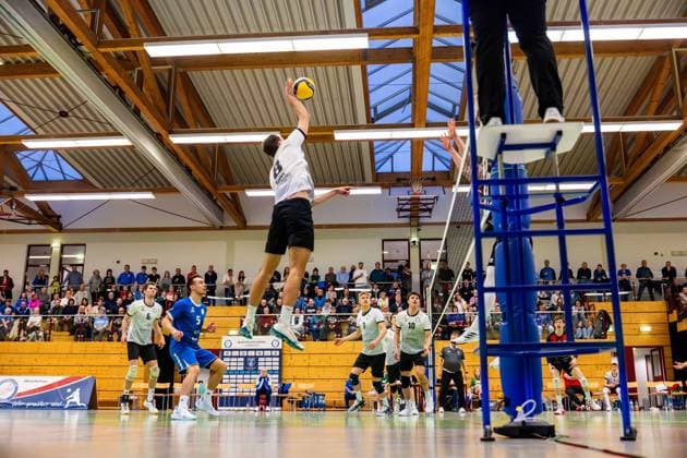 09 02 2025, GER, Volleyball, 2 BL Maenner Sued, Season 2024 2025, Blue Volleys Gotha Barock Volleys MTV Ludwigsburg Dominik Duchac Blue Volleys Gotha 99867 Gotha Sporthalle Sportanlage Ernesti Thüringen Germany
