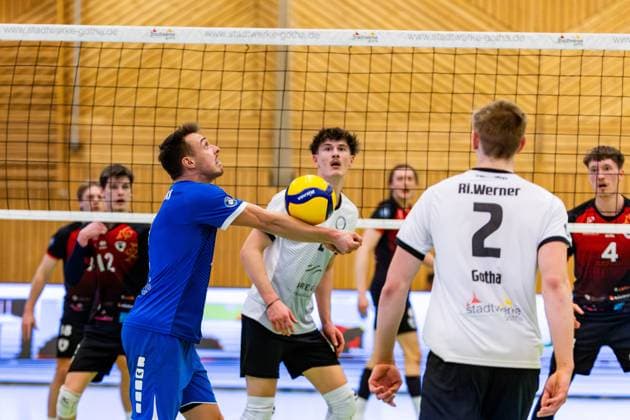09 02 2025, GER, Volleyball, 2 BL Maenner Sued, Season 2024 2025, Blue Volleys Gotha Barock Volleys MTV Ludwigsburg Len Spankowski Blue Volleys Gotha 99867 Gotha Sporthalle Sportanlage Ernesti Thüringen Germany