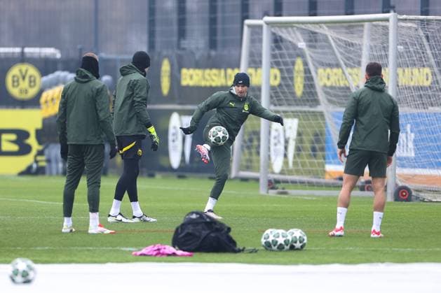 10 02 2025, Final training session for the UEFA Champions League match between Borussia Dortmund and Sporting Lisbon, Pascal Groß Borussia Dortmund , Dortmund Training ground Borussia Dortmund NRW Germany xRHR PHOTO DEx Copyright: DennisxEwert RHR-FOTOx RHR-FOTO DE