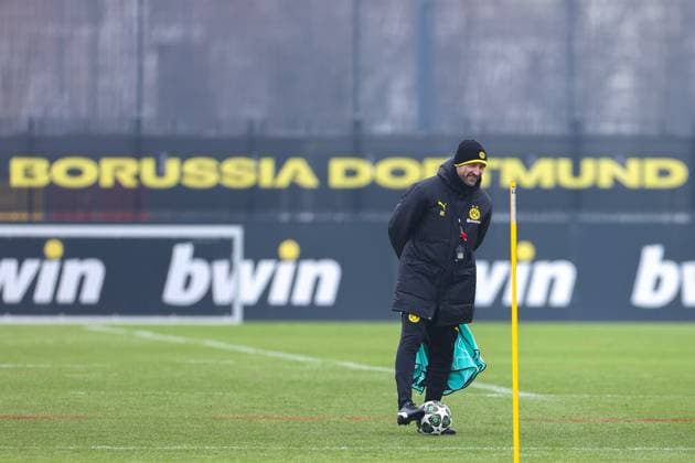 10 02 2025, Final training session for the UEFA Champions League match between Borussia Dortmund and Sporting Lisbon, Co-Trainer Robert Kovac Borussia Dortmund , Dortmund Training ground Borussia Dortmund NRW Germany xRHR PHOTO ENx Copyright: DennisxEwert RHR-FOTOx RHR-FOTO DE