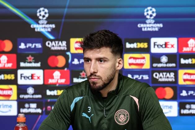 UEFA Champions League press conference, PK, Pressekonferenz Manchester City v Real Madrid Ruben Dias of Manchester City speaks to the press during the UEFA Champions League Press Conference Manchester City v Real Madrid at Etihad Stadium, Manchester, United Kingdom, 10th February 2025 (Photo by Mark Cosgrove News Images) Manchester Etihad Stadium Manchester United, ManU Kingdom Copyright: xMarkxCosgrove NewsxImagesx
