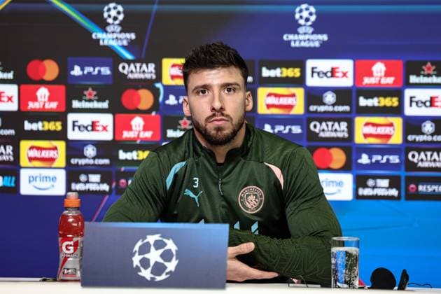 Sport Bilder des Tages UEFA Champions League press conference, PK, Pressekonferenz Manchester City v Real Madrid Ruben Dias of Manchester City speaks to the press during the UEFA Champions League Press Conference Manchester City v Real Madrid at Etihad Stadium, Manchester, United Kingdom, 10th February 2025 (Photo by Mark Cosgrove News Images) Manchester Etihad Stadium Manchester United, ManU Kingdom Copyright: xMarkxCosgrove NewsxImagesx