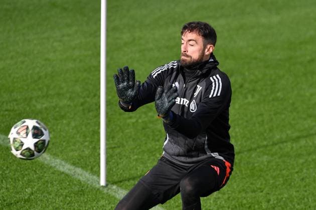 Carlo Pinsoglio of Juventus FC during the 2024 2025 Champions League training at JTC Continassa on February 10, 2025 in Turin, Italy - ph Giuliano Marchisciano  Copyright: xGiulianoxMarchisciano IPAxSportx xipa-agency.netx xx IPA_53886984 IPA_Agency_IPA53886984