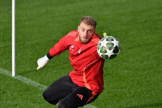 Michele Di Gregorio of Juventus FC during the 2024 2025 Champions League training at JTC Continassa on February 10, 2025 in Turin, Italy - ph Giuliano Marchisciano  Copyright: xGiulianoxMarchisciano IPAxSportx xipa-agency.netx xx IPA_53886987 IPA_Agency_IPA53886987