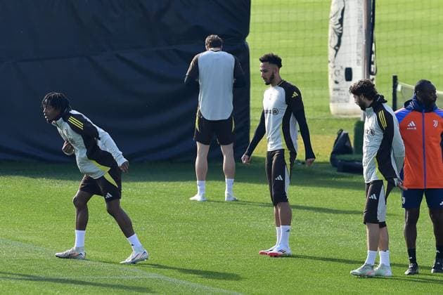 Lloyd Kelly of Juventus FC during the 2024 2025 Champions League training at JTC Continassa on February 10, 2025 in Turin, Italy - ph Giuliano Marchisciano  Copyright: xGiulianoxMarchisciano IPAxSportx xipa-agency.netx xx IPA_53887004 IPA_Agency_IPA53887004