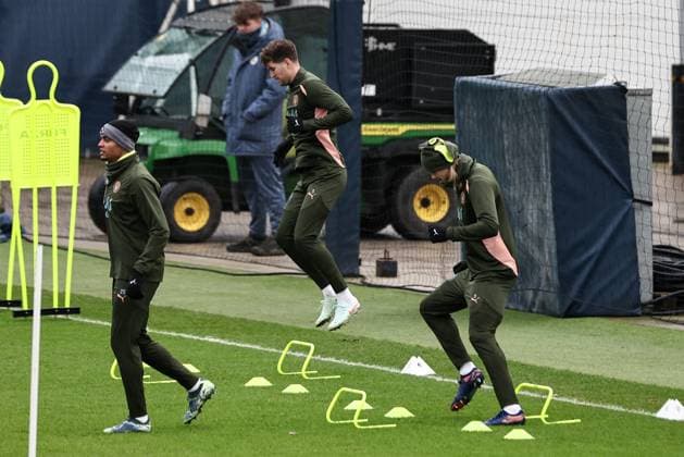UEFA Champions League Manchester City Training session Erling Haaland of Manchester City during the UEFA Champions League Manchester City Training session at Etihad Campus, Manchester, United Kingdom, 10th February 2025 (Photo by Mark Cosgrove News Images) Manchester Etihad Stadium Manchester United, ManU Kingdom Copyright: xMarkxCosgrove NewsxImagesx