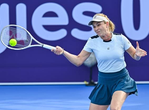 WTA, Tennis Damen QATAR OPEN TENNIS TOURNAMENT ROUND OF 64 Donna Vekic of Croatia competes in her round of 64 match against Linda Noskova of Czech Republic during the WTA Qatar TotalEnergies Open 2025 tennis tournament at the Khalifa International Tennis Complex in Doha, Qatar, on February 10, 2025. Copyright: xNOUSHADx