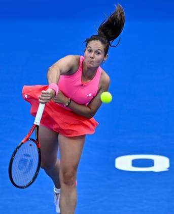 WTA, Tennis Damen QATAR OPEN TENNIS TOURNAMENT ROUND OF 64 Daria Kasatkina competes in her round of 64 match against Polina Kudermetova ahead of the WTA Qatar TotalEnergies Open 2025 tennis tournament at the Khalifa International Tennis Complex in Doha, Qatar, on February 10, 2025. Copyright: xNOUSHADx